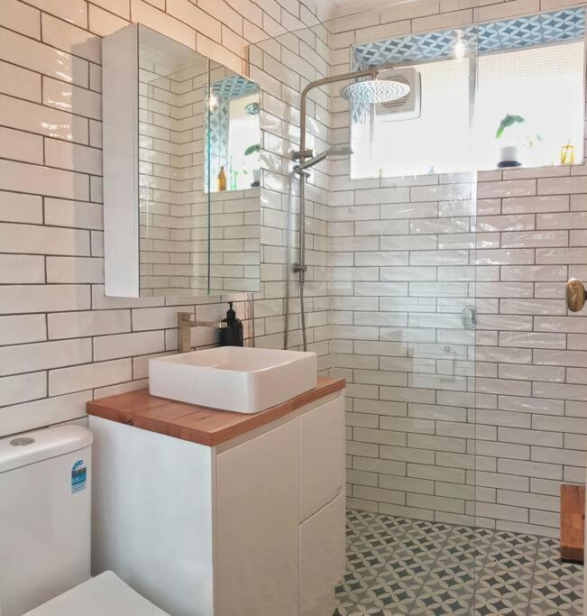 Elwood Beach Apartment 멜번 외부 사진